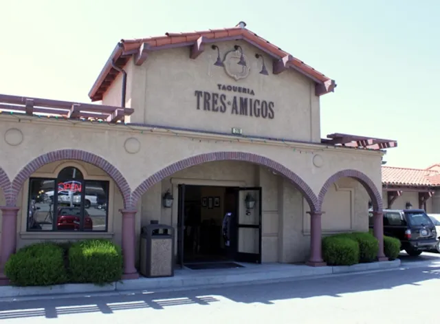 Taqueria Tres Amigos