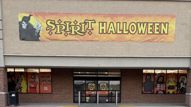 Spirit Halloween