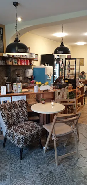 FreiRaum41 - Café, Galerie & lokale Produkte