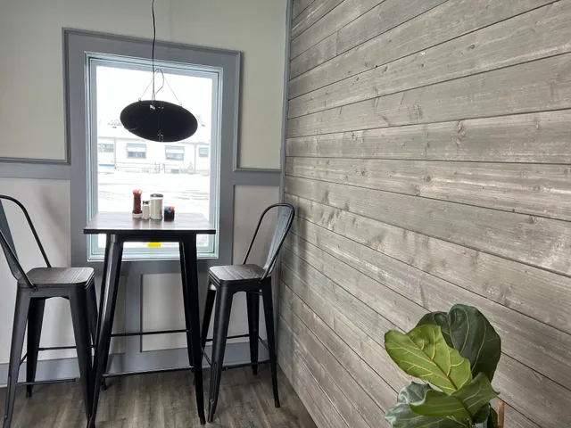 Luna & Sol Breakfast and Lunch Restaurant