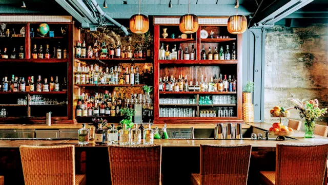 Lo & Behold Bar + Kitchen