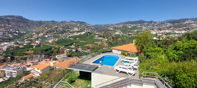 Paraíso Pico da Torre