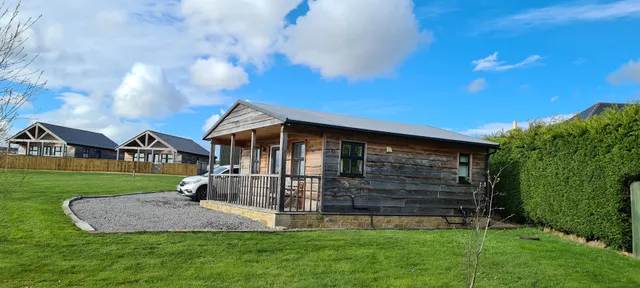 Holme Cottages