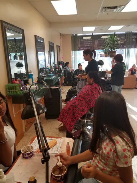 Beauty Salon for Men and Women