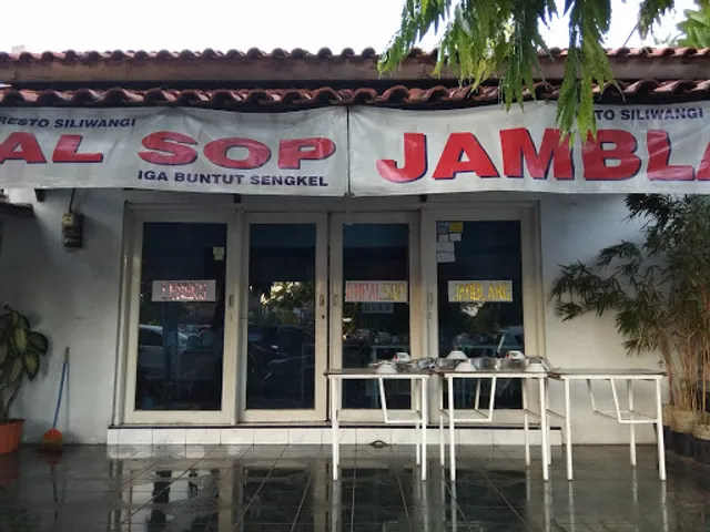 Empal Gentong Siliwangi