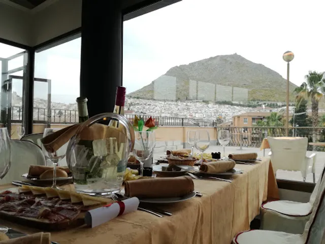 Cafetería-Restaurante "Teatro"