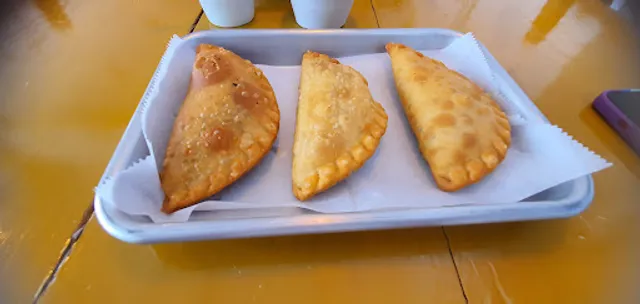 Gran Buenos Aires Empanadas Virginia