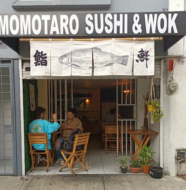 Momotaro Sushi & Wok