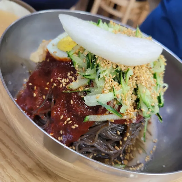 아나칡냉면부송점