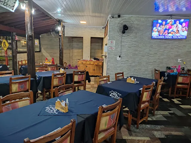 Restaurant and Choperia border Tuia