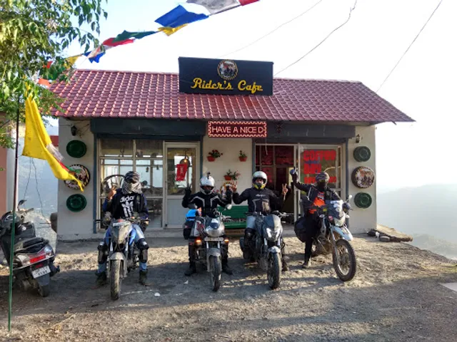 Rider's Cafe NH44