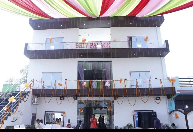 Shiv Palace Hotel