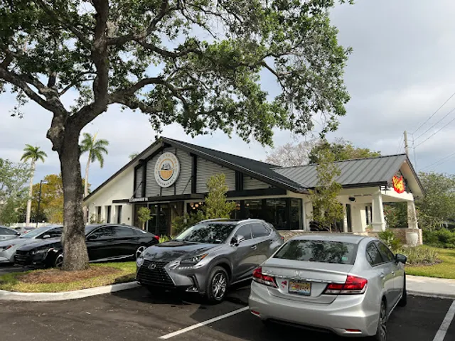 Maple and Cream Restaurant