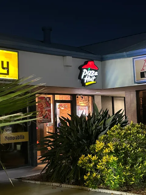 Pizza Hut
