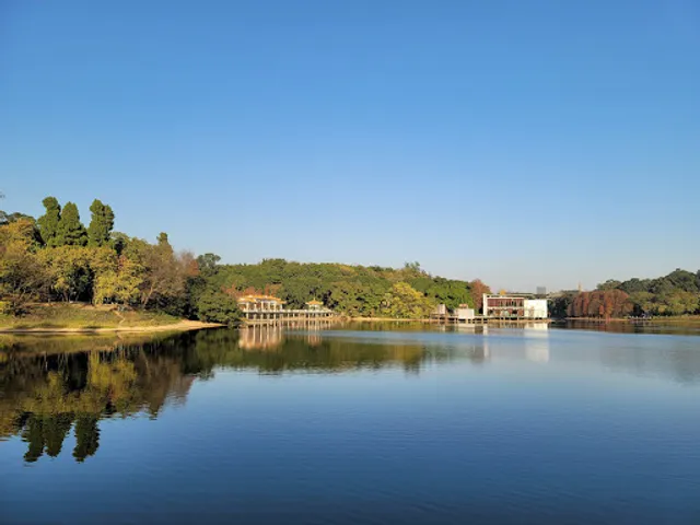 麓湖公园