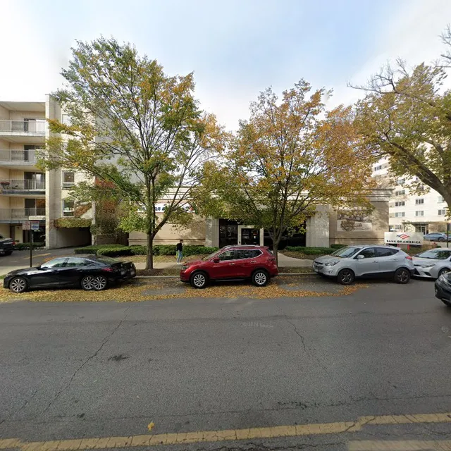 Bank of America (with Drive-thru ATM)