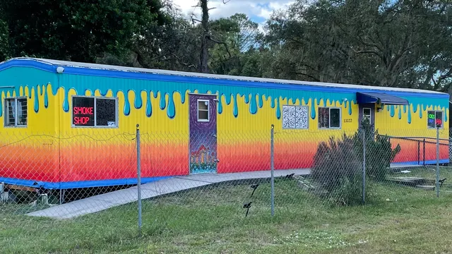 The Yellow Lemon Smoke Shop and Gift