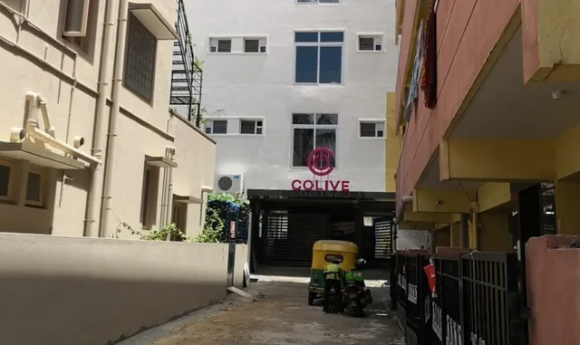 Colive 179 Signature Towers