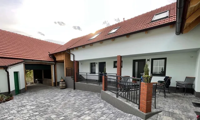 Rezidence Kobylí: Ubytování pro skupiny a rodiny až 15 lidí