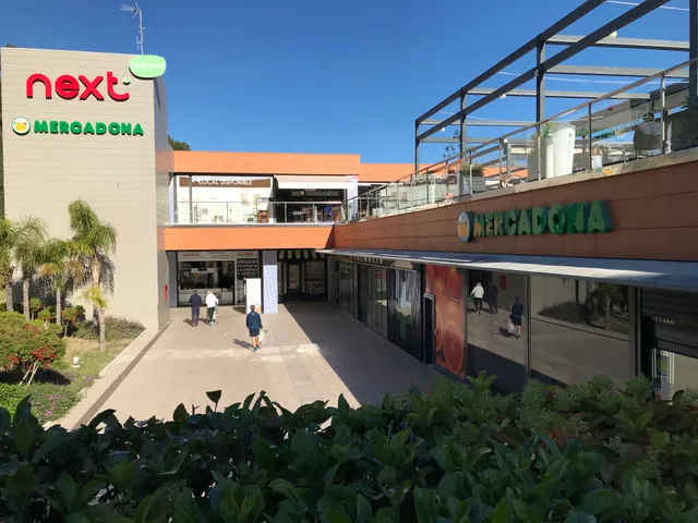 Centro Comercial Next Shopping