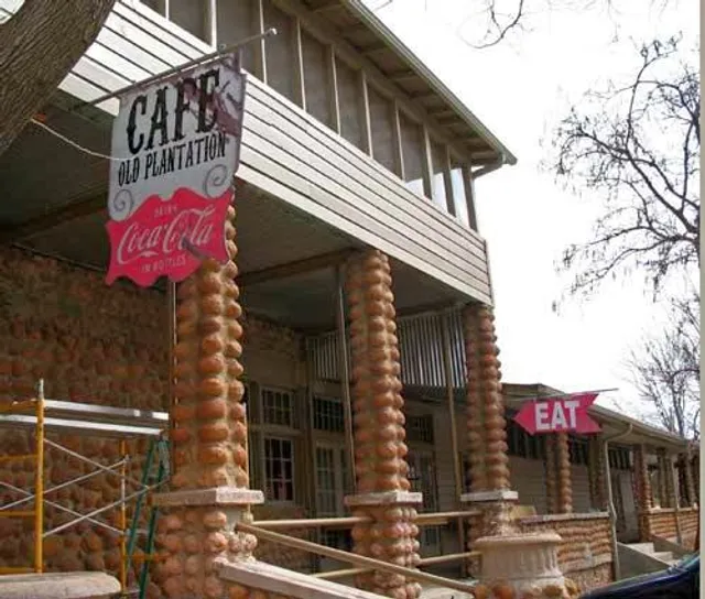 The Old Plantation Restaurant