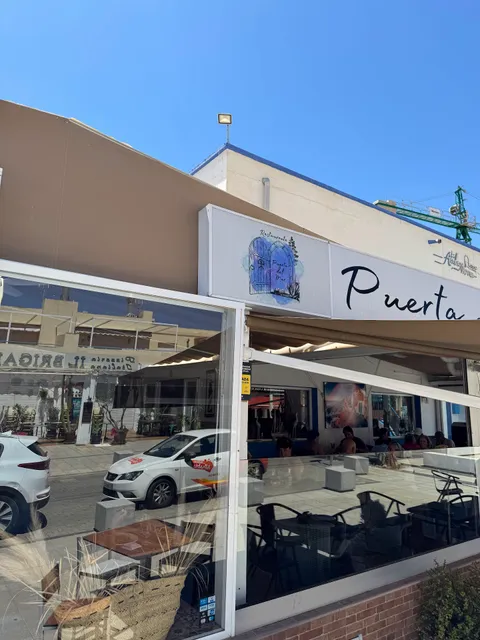 Puerta del mar San José Almeria