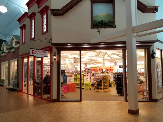 Famous Footwear Outlet