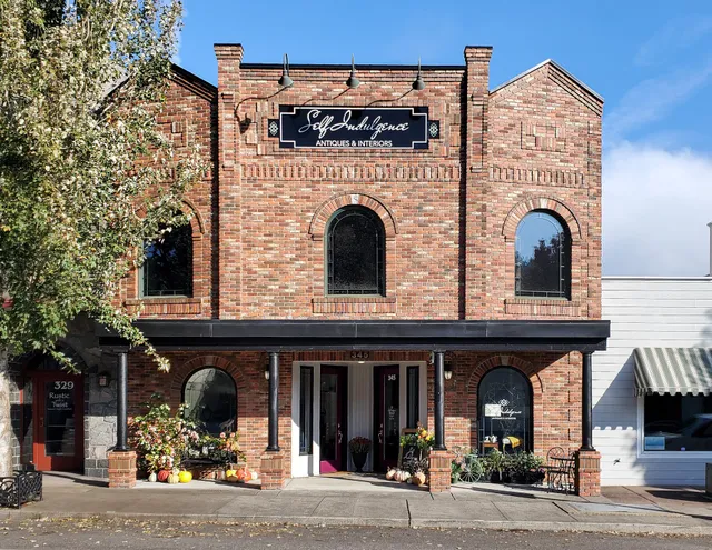 Self Indulgence In Bloom