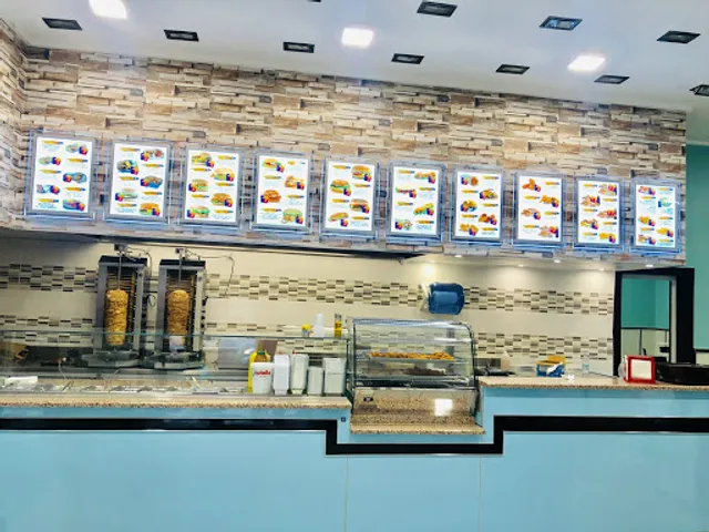 Heera Chicken & Kebab. Molassana