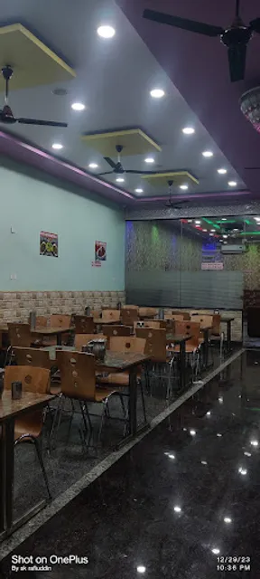 TAJ FAMILY RESTAURANT