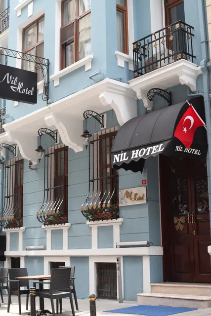 Nil Hotel