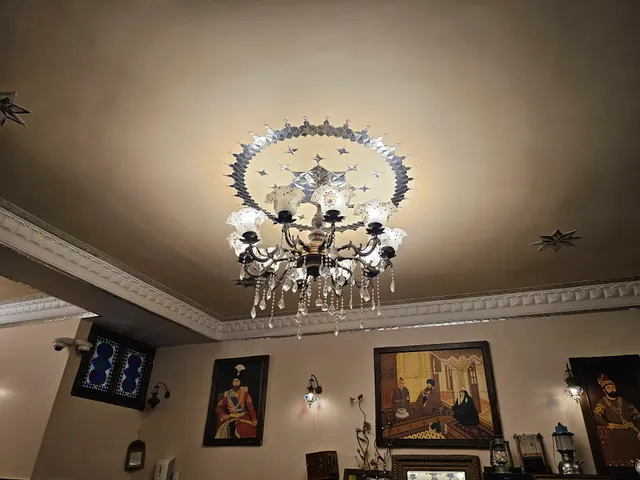 Haj Esmaeil Choloee Restaurant