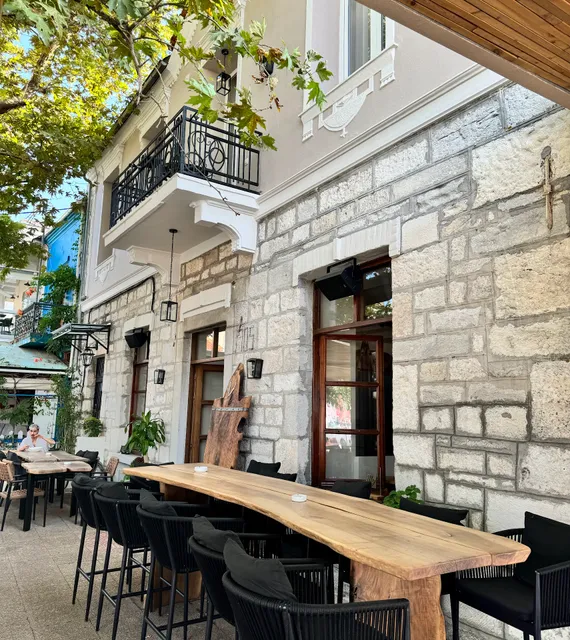 1905 Restaurant Coffee Bar