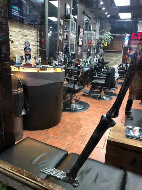 HeadQuarters: Salon Unisex & Barbershop