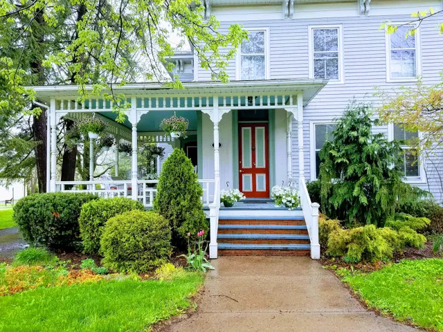 Goodhart's Inn on Central