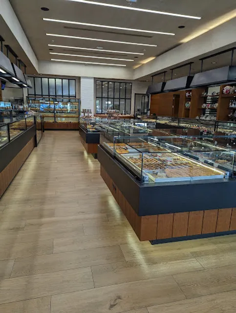 Σαβοϊδάκης Bakery & Patisserie, Κνωσού
