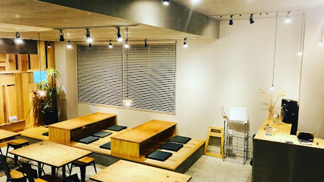 CHARI-CAFE POTTER 西浦食堂