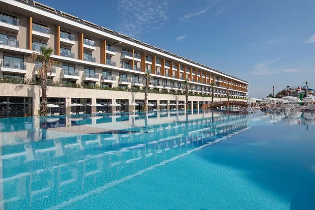Aydinbey Queen's Palace & SPA - All Inclusive