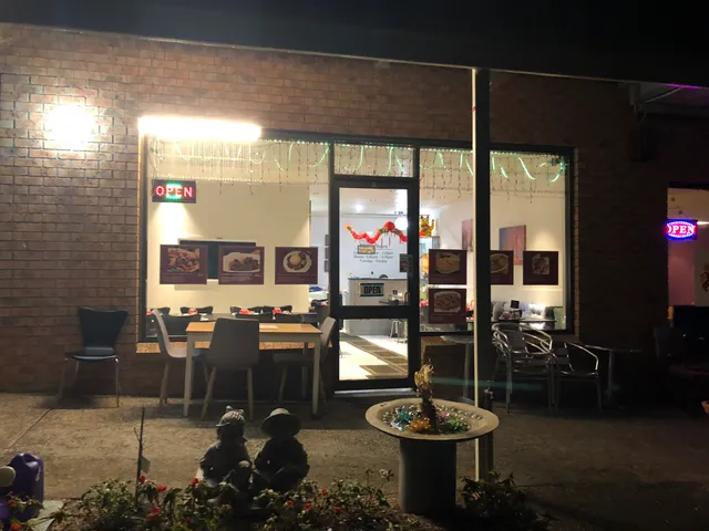 Tura beach Chinese restaurant Calvin western Oriental