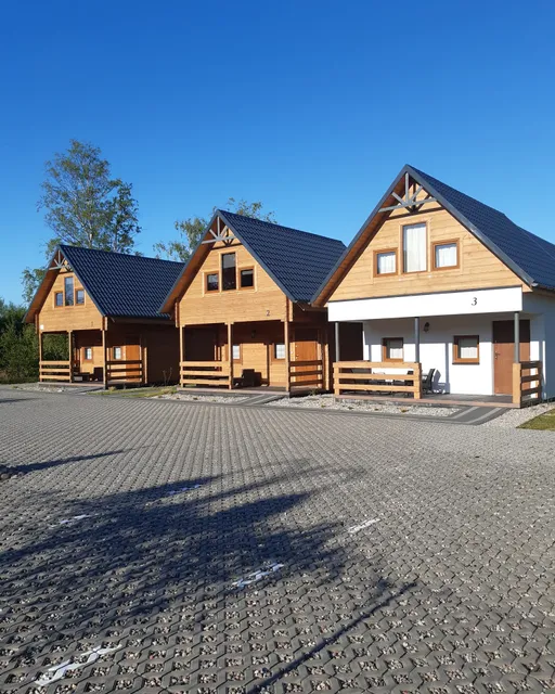 Domki letniskowe "ROWINI"