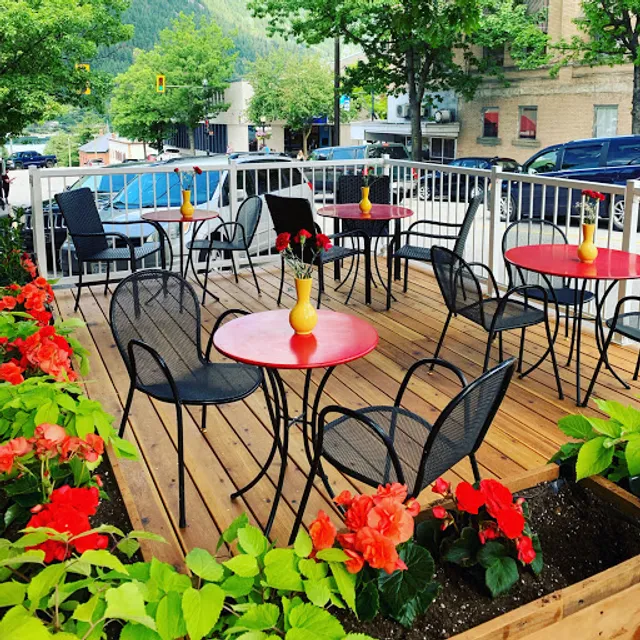 Outer Clove Restaurant