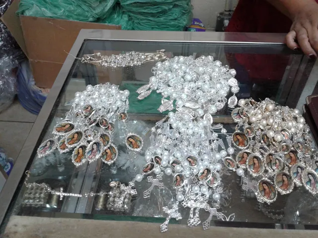 Fantasy Boutique & Decor