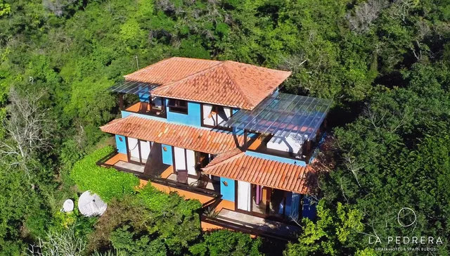 La Pedrera Small Hotel & Spa