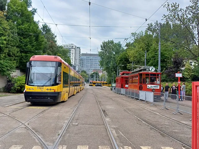 Tram Depot Wola - R1