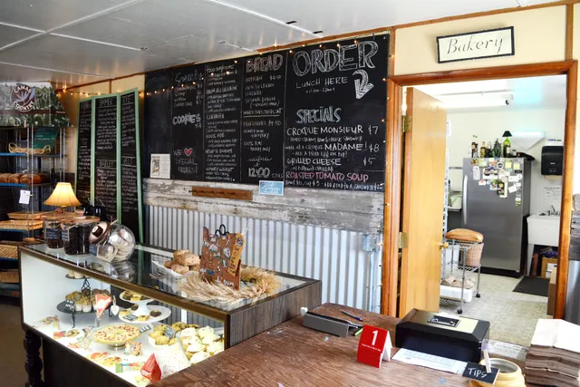 Camas Country Bakery and Store