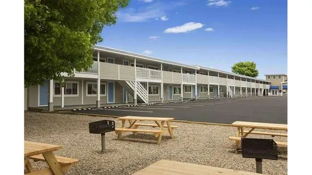 Days Inn by Wyndham West Yarmouth/Hyannis Cape Cod Area