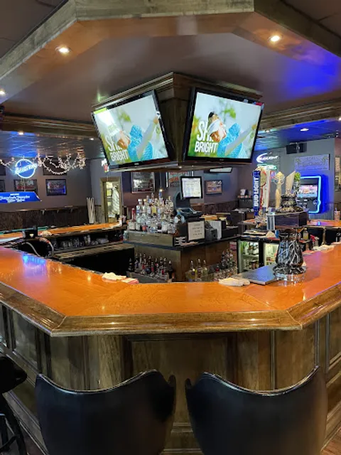 Grandstand Bar and Grille