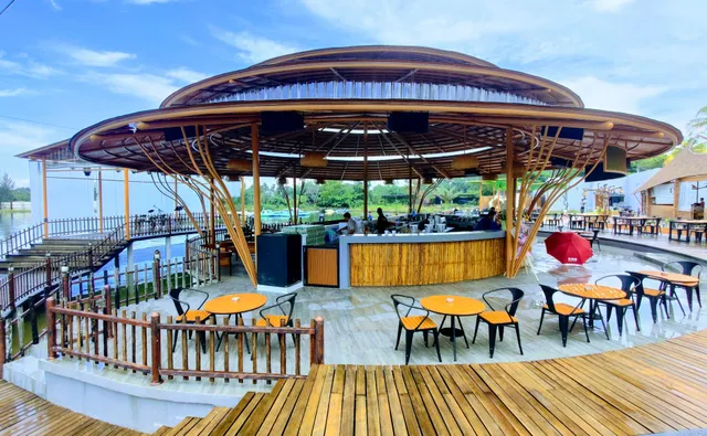 Golden Prawn Foodcourt