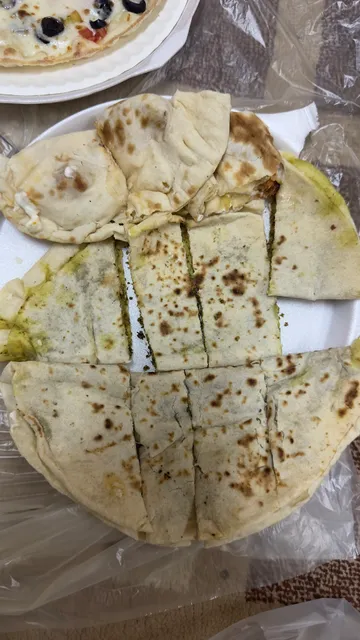 Abu Turab Restaurant - Munaizilah