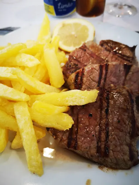 Os Grelhados de Alcântara